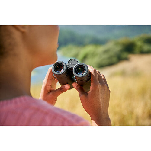 Nikon Monarch M7 8X42